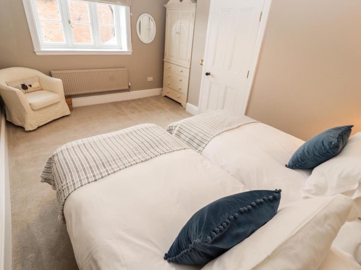 Legh Oaks Farm Villa Нътсфорд Екстериор снимка