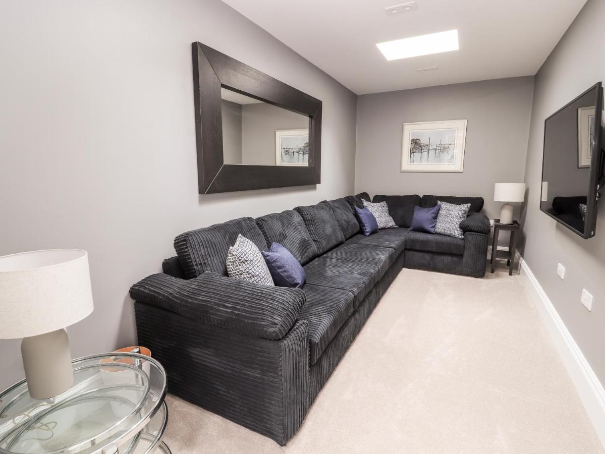 Legh Oaks Farm Villa Нътсфорд Екстериор снимка