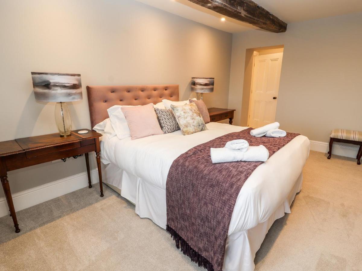 Legh Oaks Farm Villa Нътсфорд Екстериор снимка