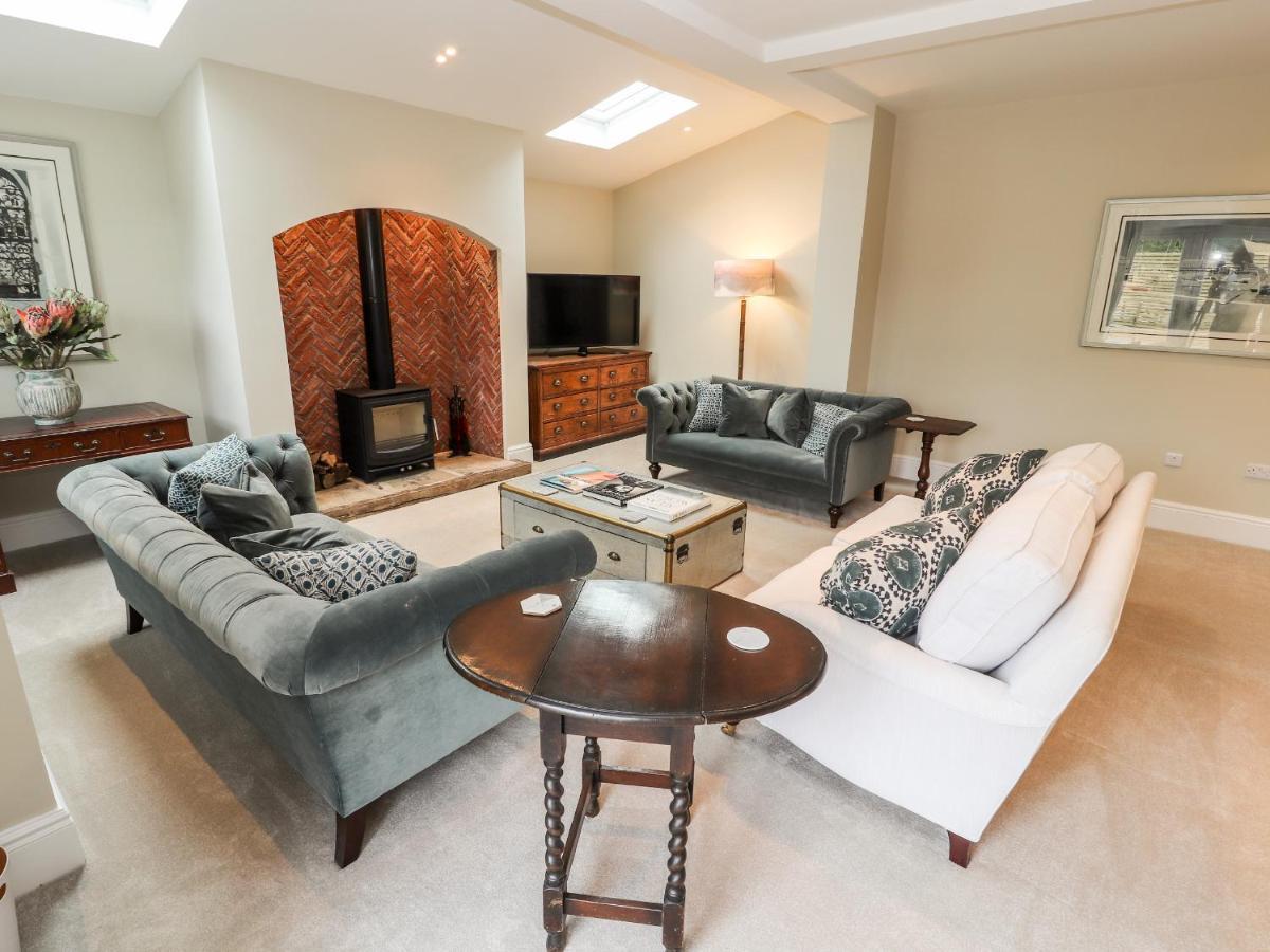 Legh Oaks Farm Villa Нътсфорд Екстериор снимка